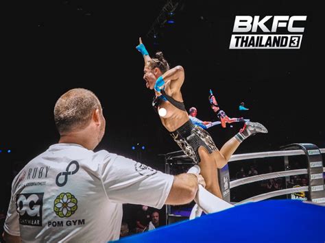 tai emery flash|BKFC fighter Tai Emery flashes crowd after knockout win 